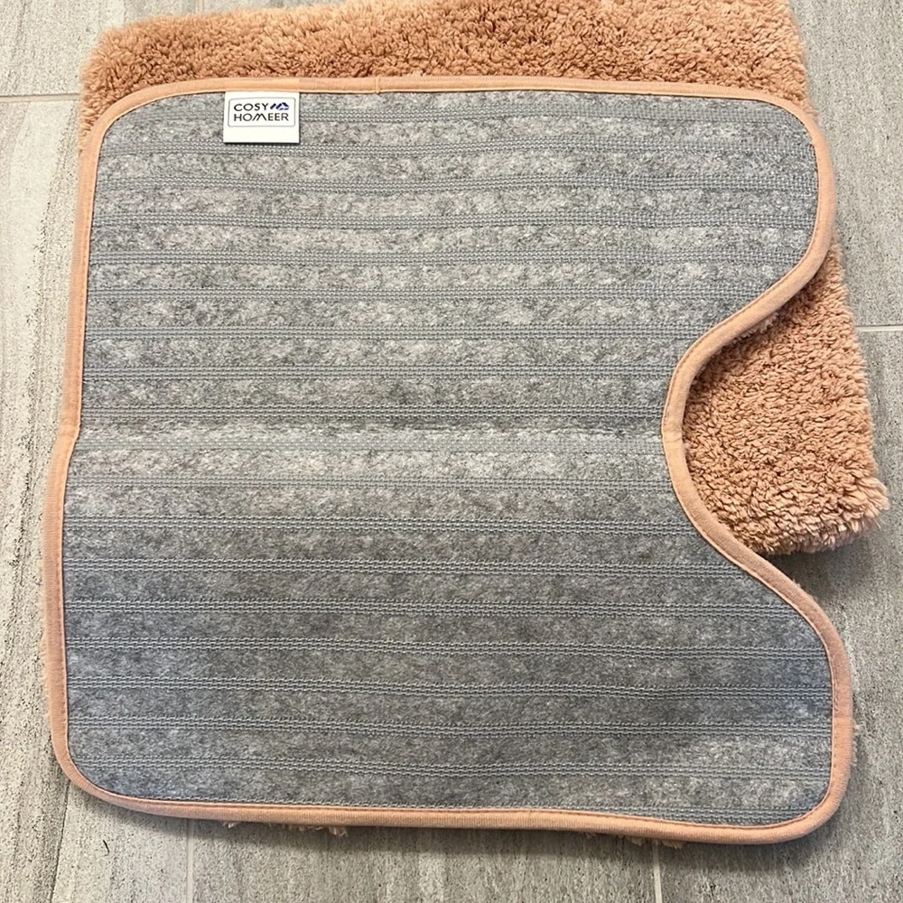 Brand new, never used Pink Bathroom Mats